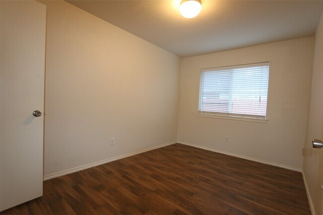 Foto del edificio - 13118 Willow Landing Ln