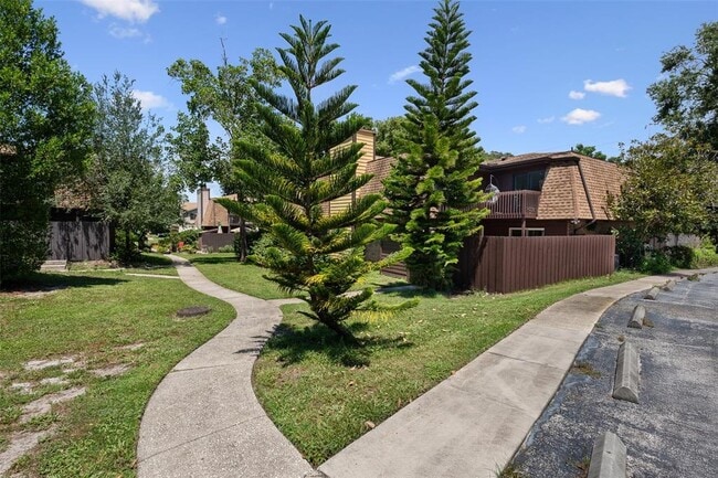 Building Photo - 613 Olympic Dr