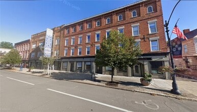 Building Photo - 9-27 E Main St