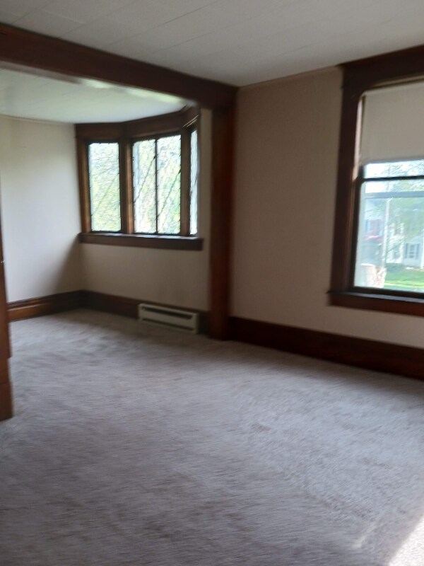 Building Photo - 951 E Allegan St