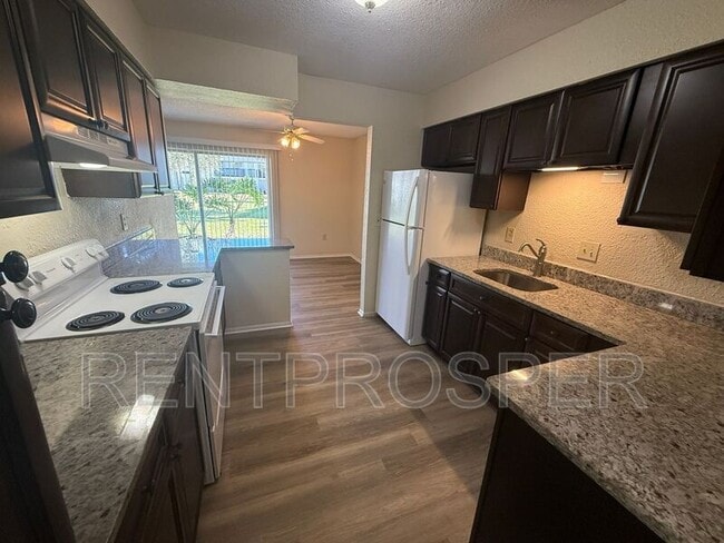 Foto del edificio - 4411 S Semoran Blvd