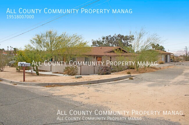 Foto del edificio - 73596 Desert Trail Dr