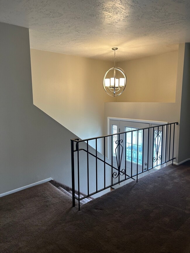 Photo - 8257 Grambling Way (Sandy, UT) House