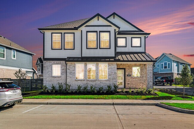 Building Photo - 10846 Day Jassamine Wy