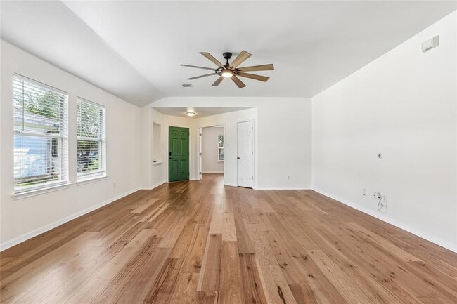 Building Photo - 2060 Constellation Dr