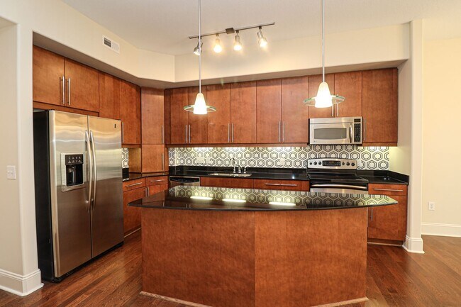 Foto del edificio - Piedmont Row Condo!