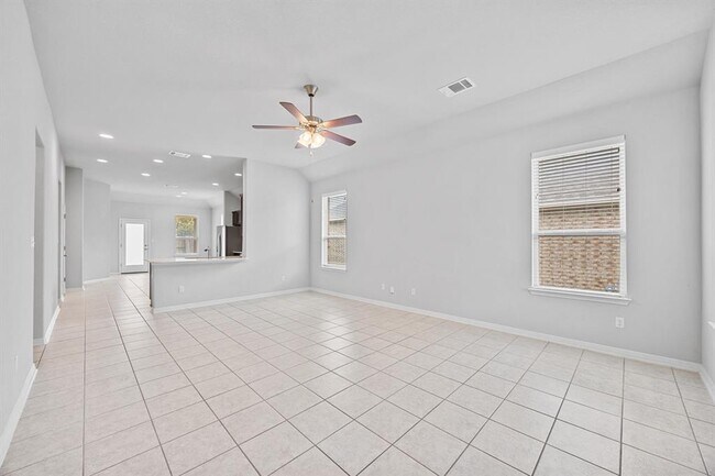 Building Photo - 913 Centerra Hills Cir