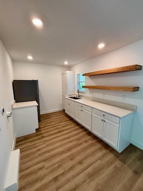 Foto del edificio - 520 McGuire Ln