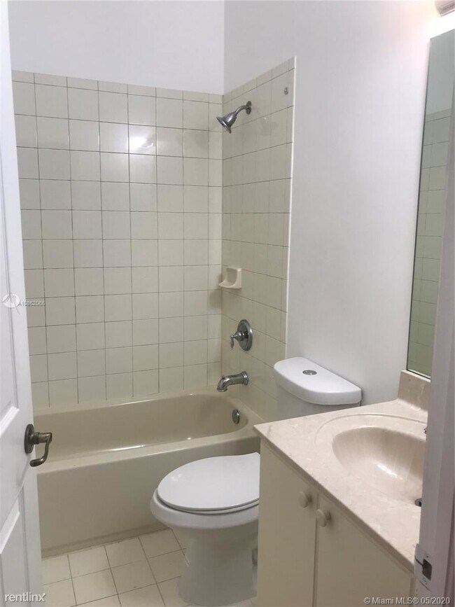 Foto del edificio - 2 br, 2.5 bath Condo - 13362 SW 42nd St