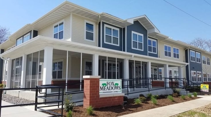 Primary Photo - Fox Meadows Independent Living