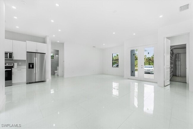 Foto del edificio - 2632 26th Ave SE