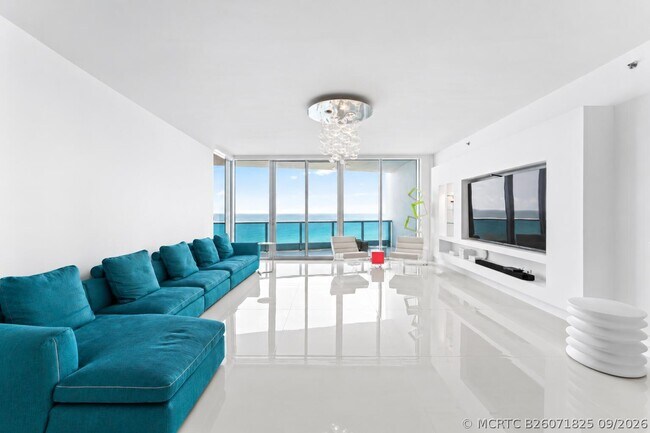 Foto del edificio - 5959 Collins Ave