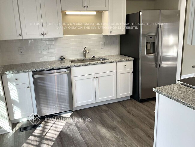 Building Photo - 1148 Dawnwood Dr