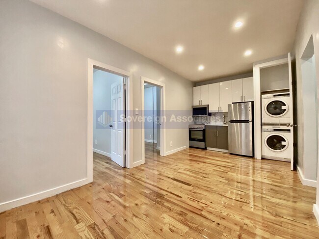 Foto del edificio - 24 Thayer Street
