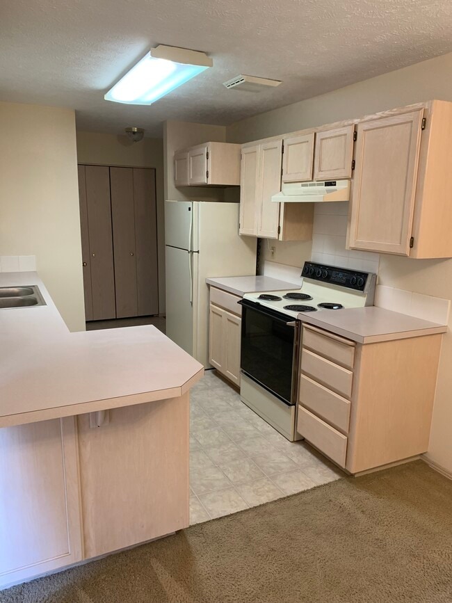 Foto del edificio - 3418 E 57th Ave