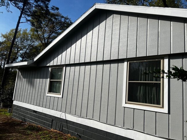 Foto del edificio - 129 Jean Dr