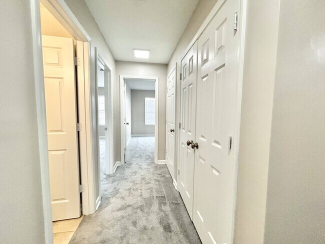 Foto del edificio - 1026 Wheel House Ln