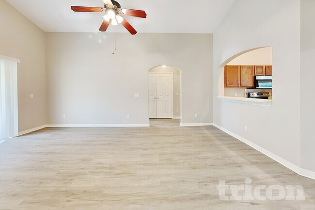 Foto del edificio - 3111 Buckeye Point Dr