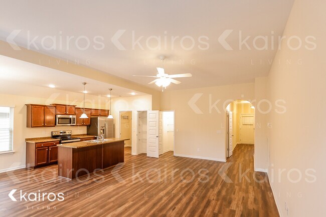 Building Photo - 6951 Brightwell Lane