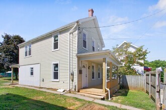 Building Photo - 46 W Dahlgren St