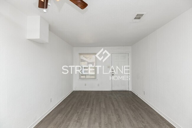 Building Photo - Charming 3 bedroom home in Fort Worth!