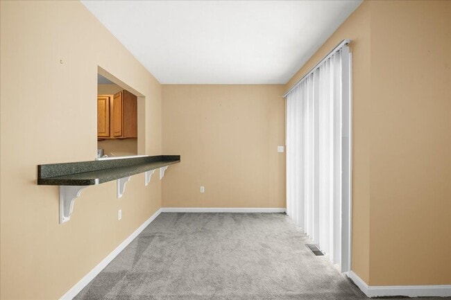 Building Photo - 116 Weatherstone Dr