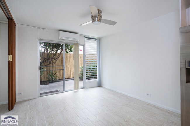 Building Photo - 909 Kahuna Ln