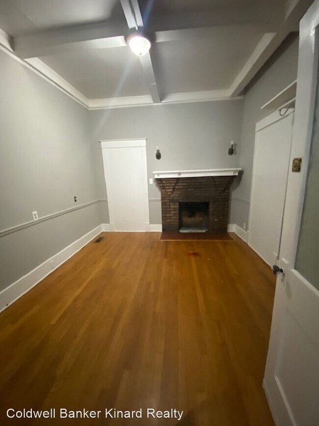 Building Photo - 3 br, 2.5 bath House - 743 Broad St NW uni...