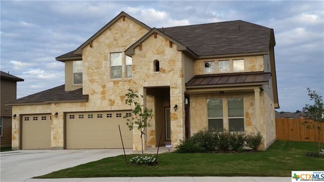 Building Photo - 304 Escarpment Oak