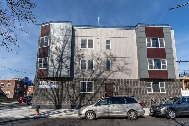 Foto del edificio - 2045 N College Ave