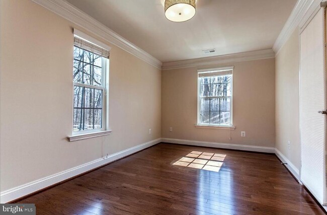 Building Photo - 3902 Pendle Hall Ln