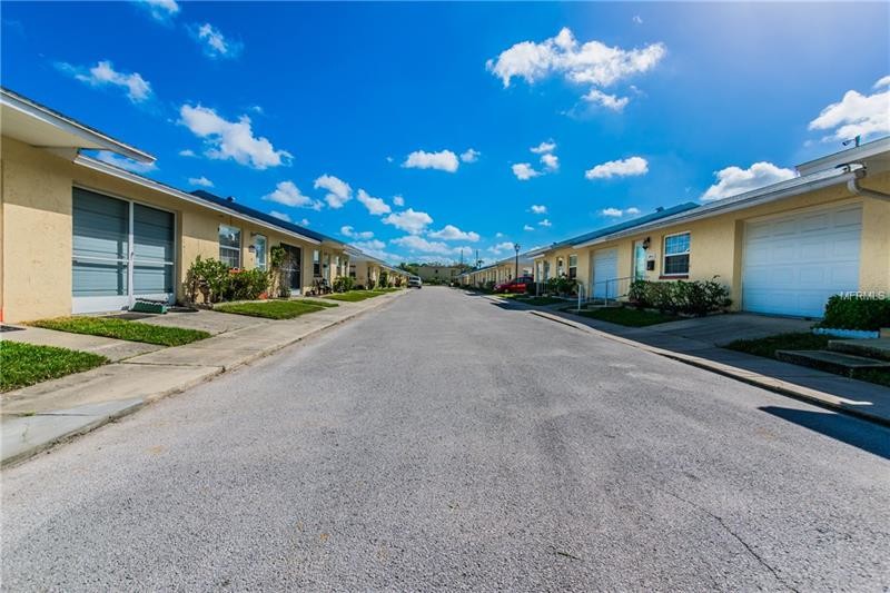 Foto principal - 4954 Bitner St