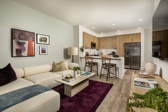 Building Photo - Lucia at Aviara