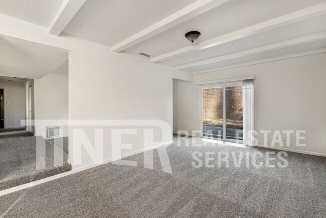Foto del edificio - 2800 Sarina Ct