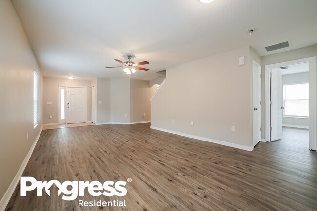 Building Photo - 15415 Quail Woods Pl