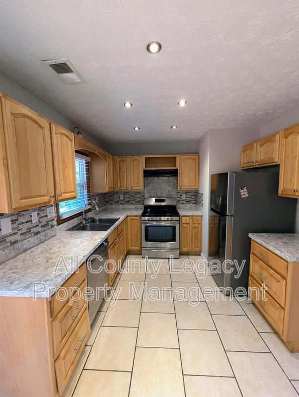 Foto del edificio - 3419 Underwood Rd SE