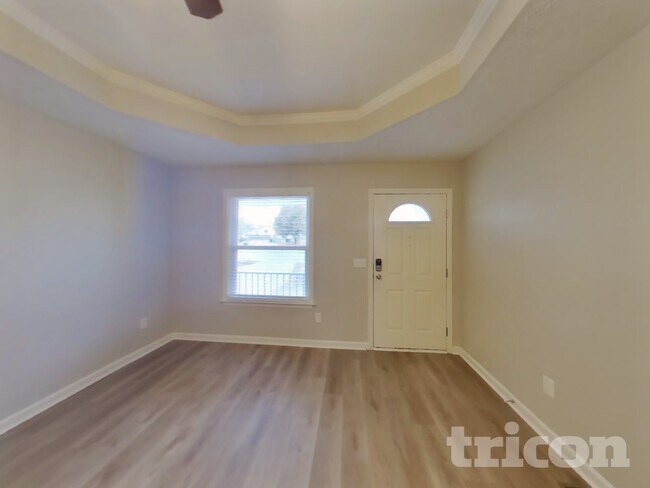 Foto del edificio - 362 Park Ct N