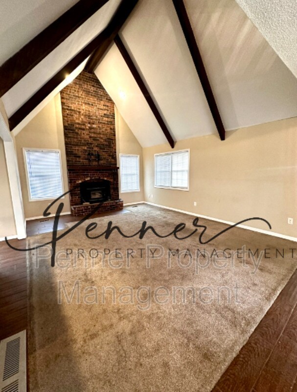 Foto del edificio - 10615 Bannister Rd