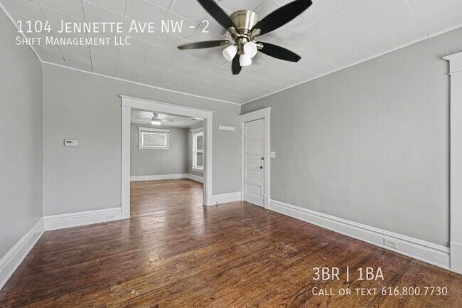 Foto del edificio - 1104 Jennette Ave NW