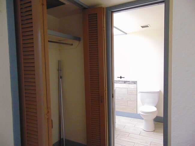 Foto del edificio - Waiakea Villas Condo - Studio w/ full kitchen plus lanai