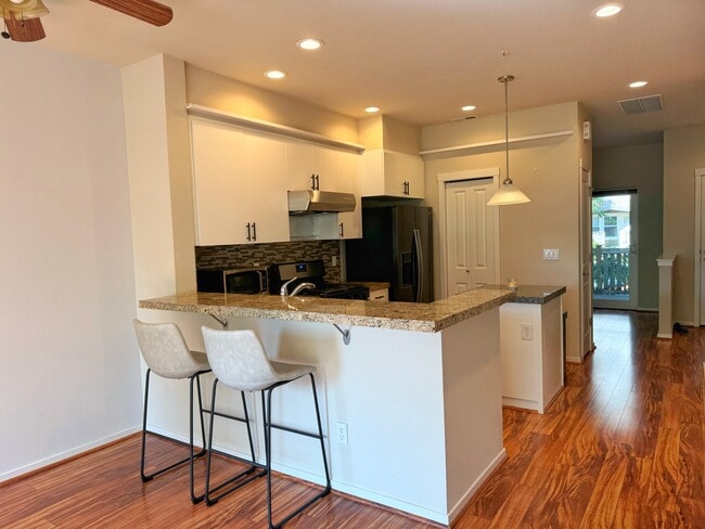 Kitchen - 79 Sky Ridge Rd NW
