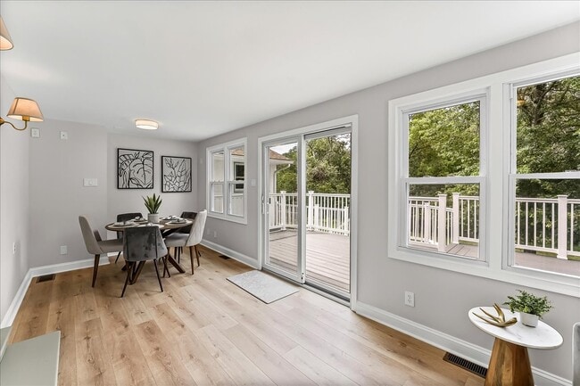 Building Photo - 9 Copes Ln
