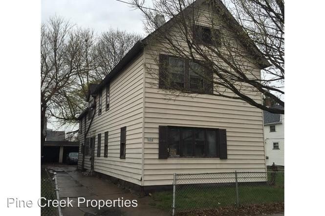 Primary Photo - 1190 E 60th St