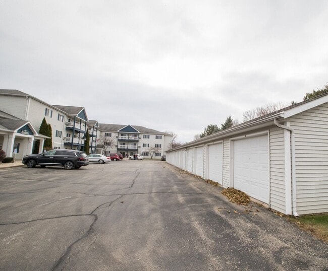 Interior Photo - Keystone Manor