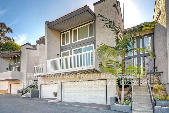 Building Photo - 2415 La Costa Ave