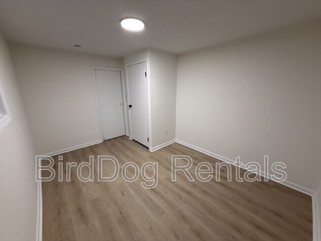 Foto del edificio - 103 Garden Heights Ave