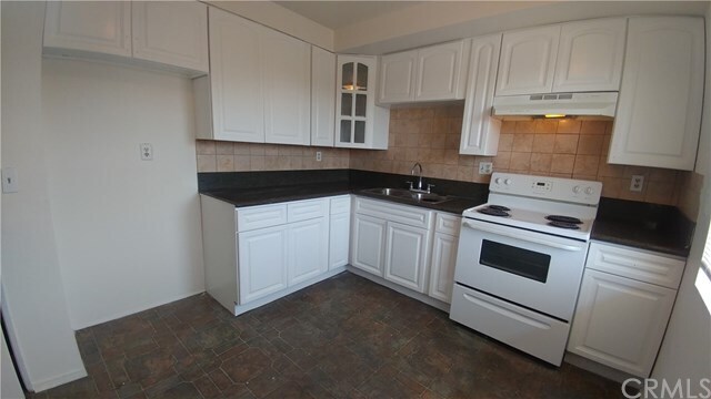 Building Photo - 8140 Bright Ave
