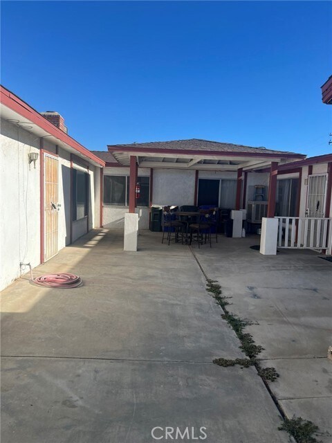 Foto del edificio - 13060 Kiowa Rd