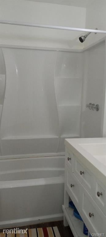 Building Photo - 2 br, 1 bath House - 17443 Cohasset St