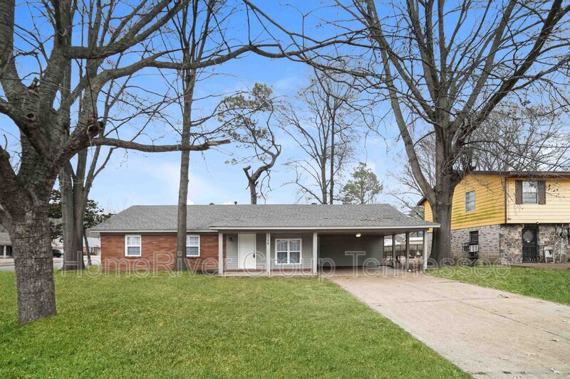 Primary Photo - 1756 W Holmes Rd